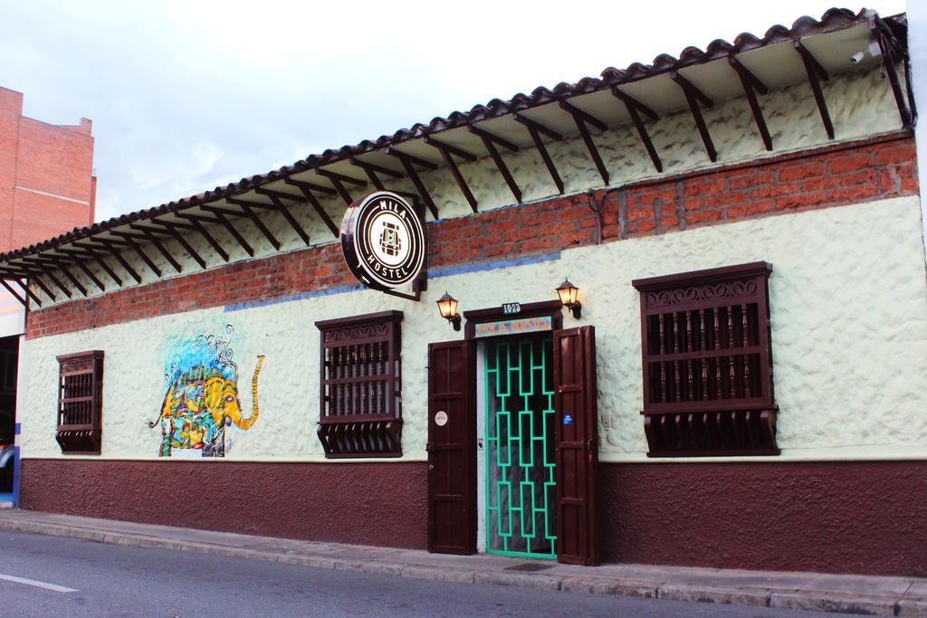 Mila Hostel Medellín Exteriör bild