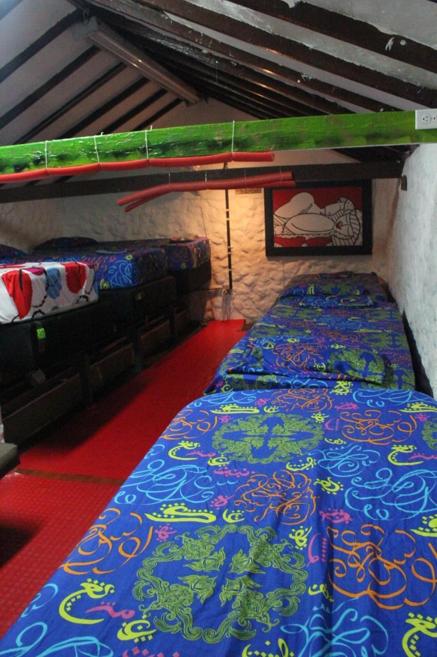 Mila Hostel Medellín Exteriör bild